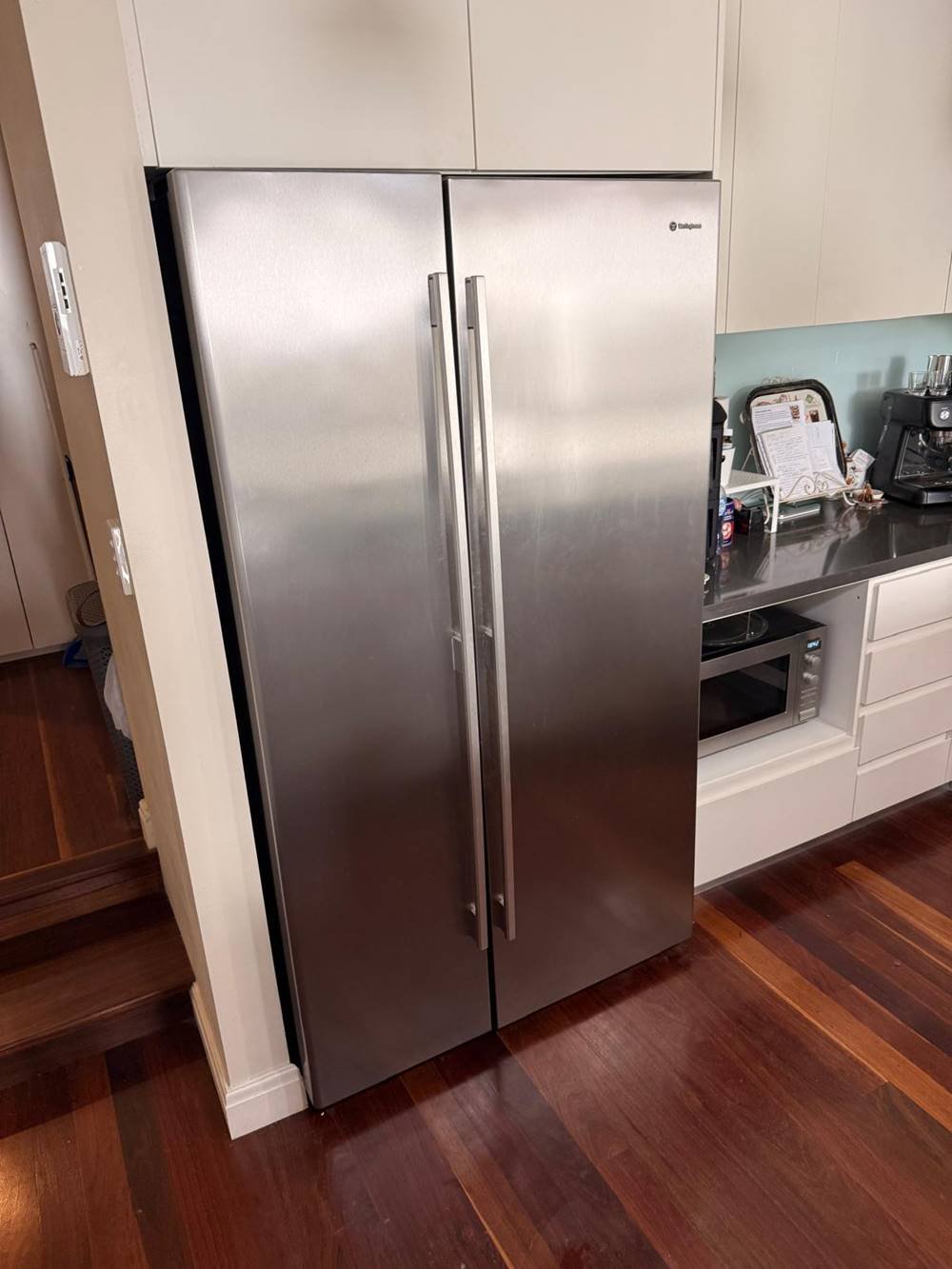 24/7 Emergency Fridge Repairs